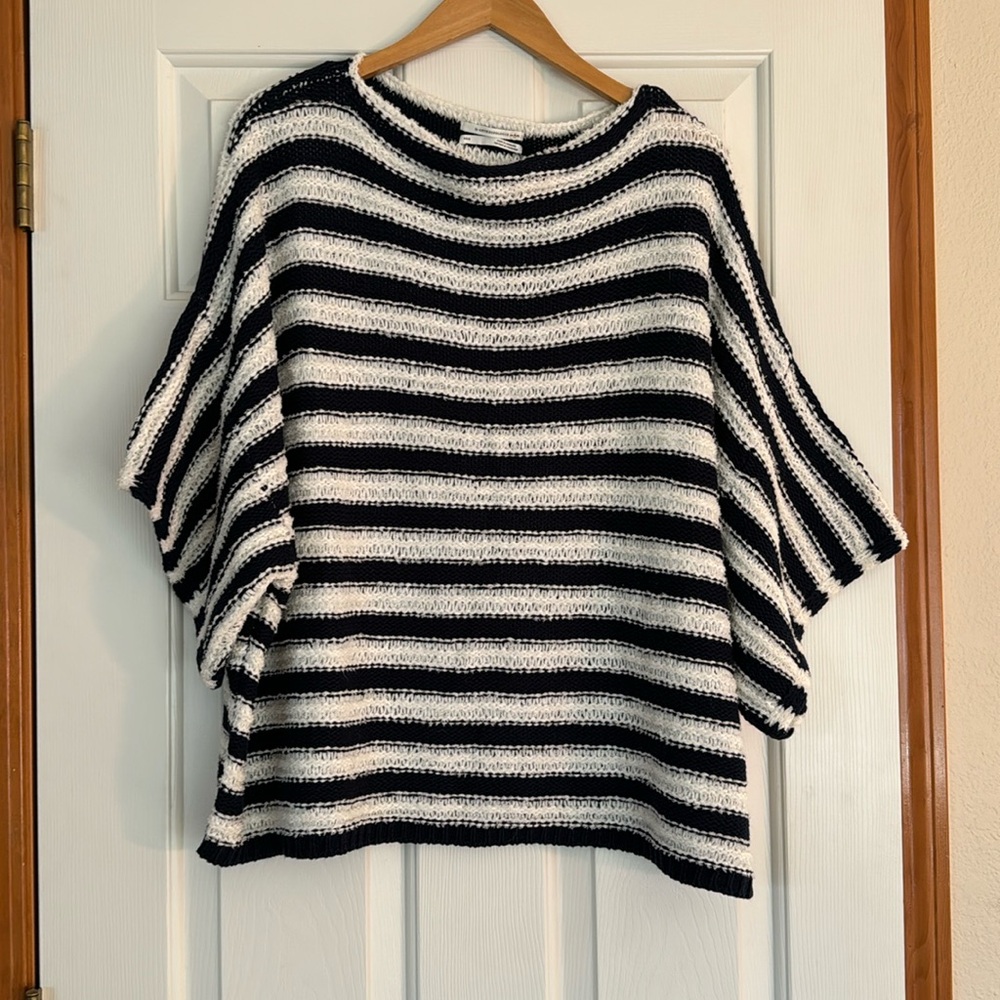 Anthropologie A blue and white striped oversized 3/4’s sleeve sweater size XS/S